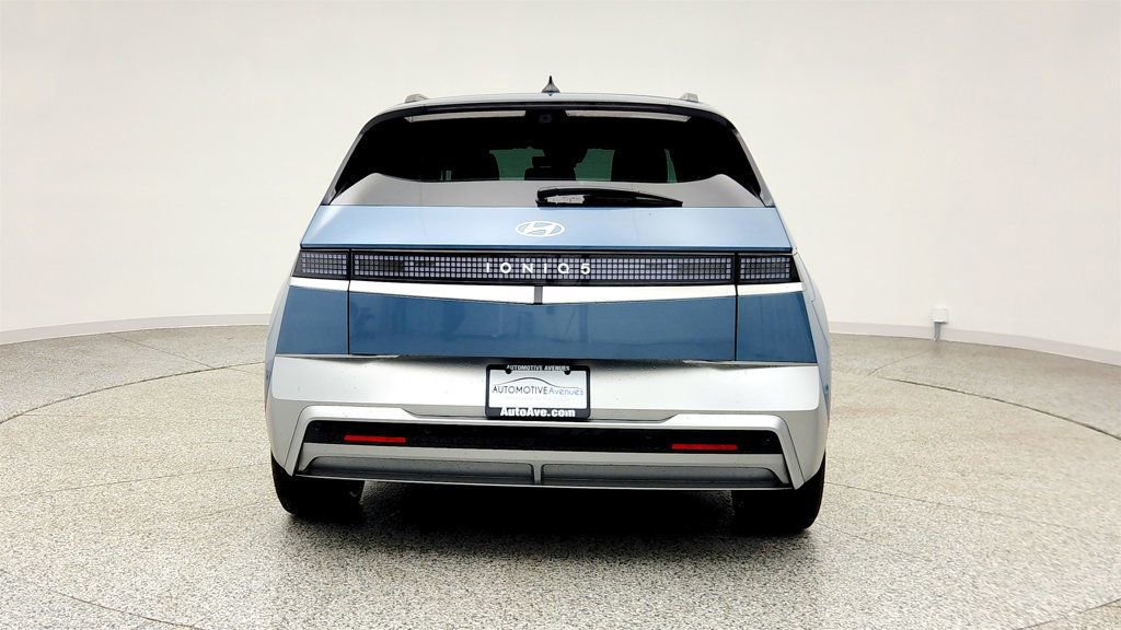 Used 2025 Hyundai Ioniq 5 Limited image 6