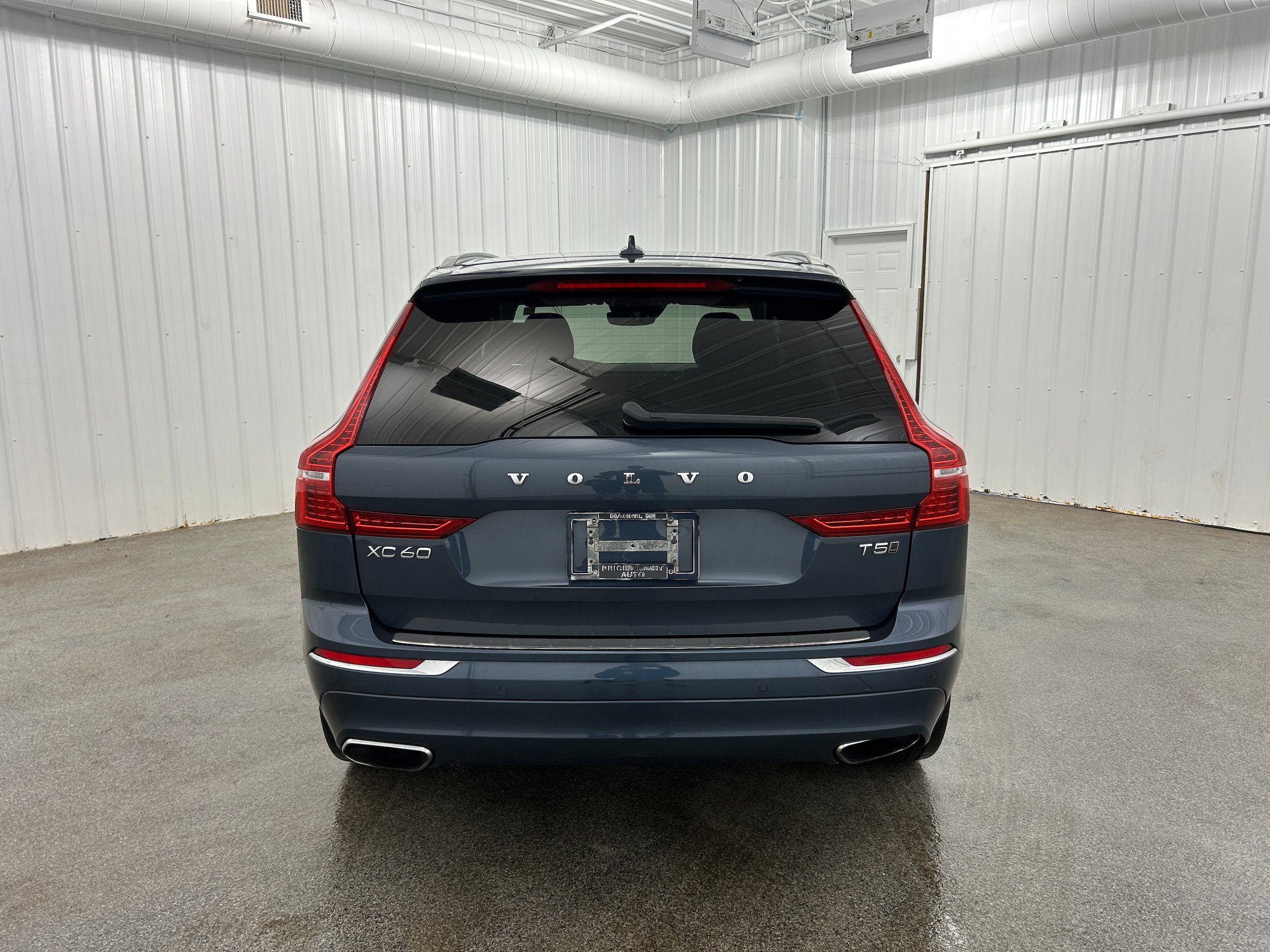 Used 2021 Volvo XC60 T5 Inscription w/ Advanced Package AWD/4WD image 31