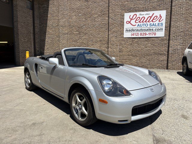 Used 2002 Toyota MR2 RWD image 1