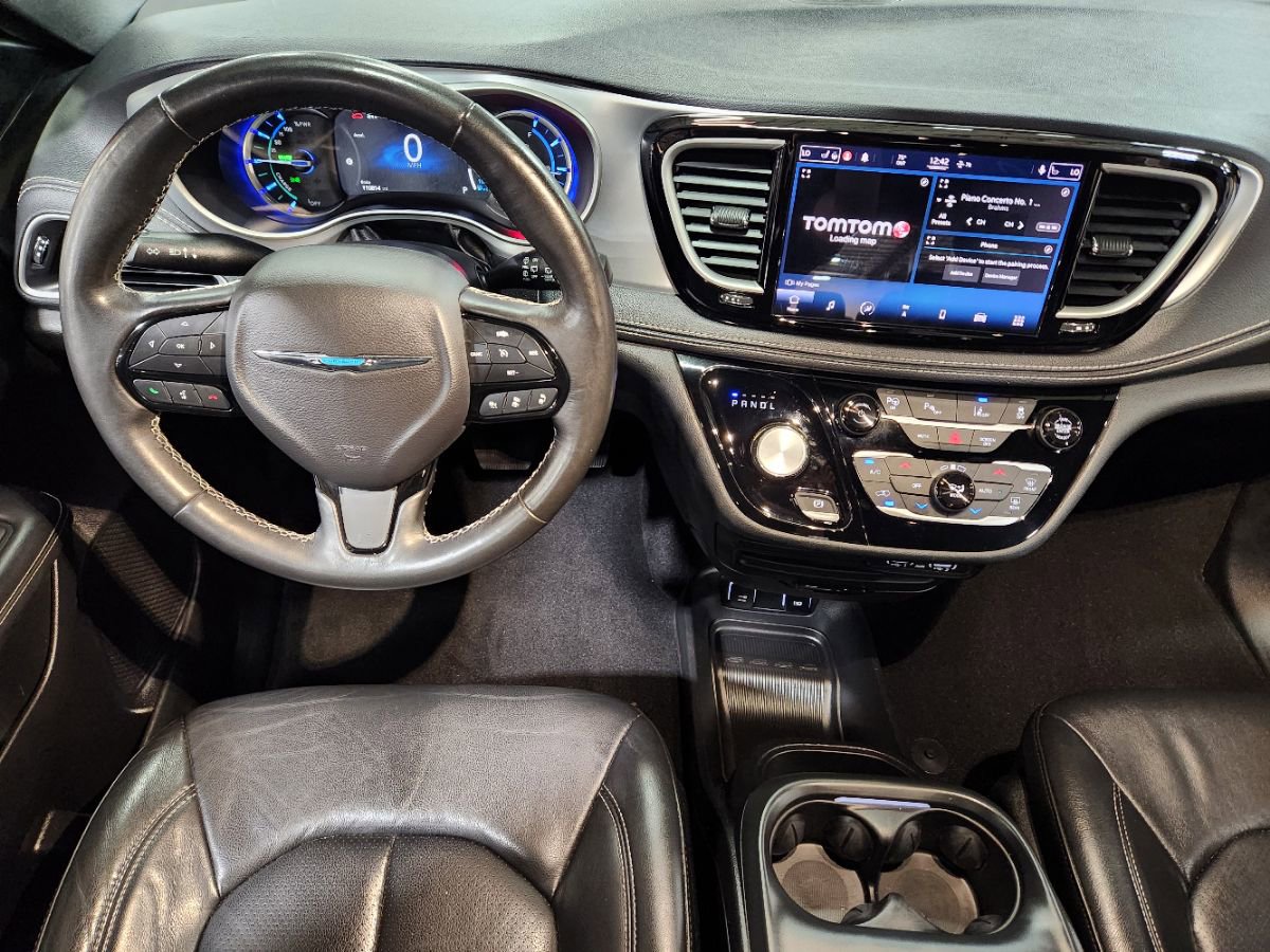 Used 2021 Chrysler Pacifica Touring-L w/ S Appearance Package image 48