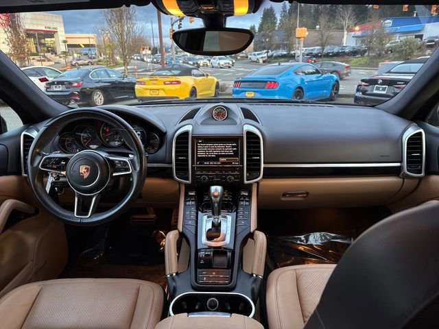 Used 2016 Porsche Cayenne image 14