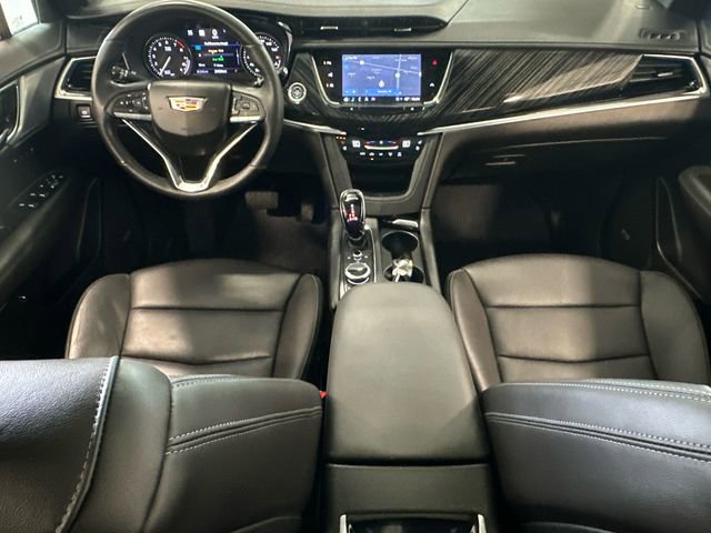Used 2024 Cadillac XT6 Premium Luxury w/ Technology Package image 10
