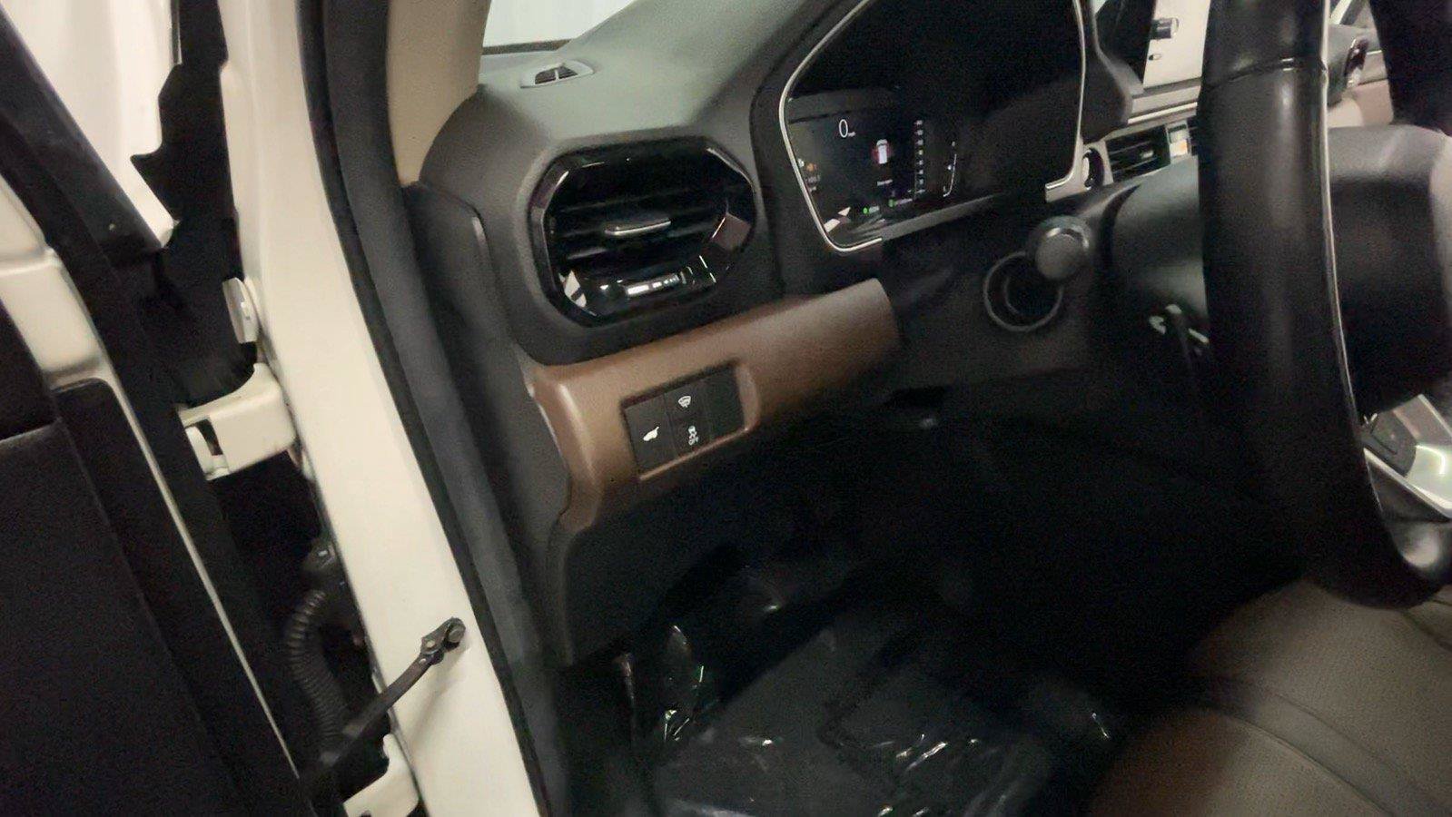 Used 2025 Honda Pilot Elite image 31