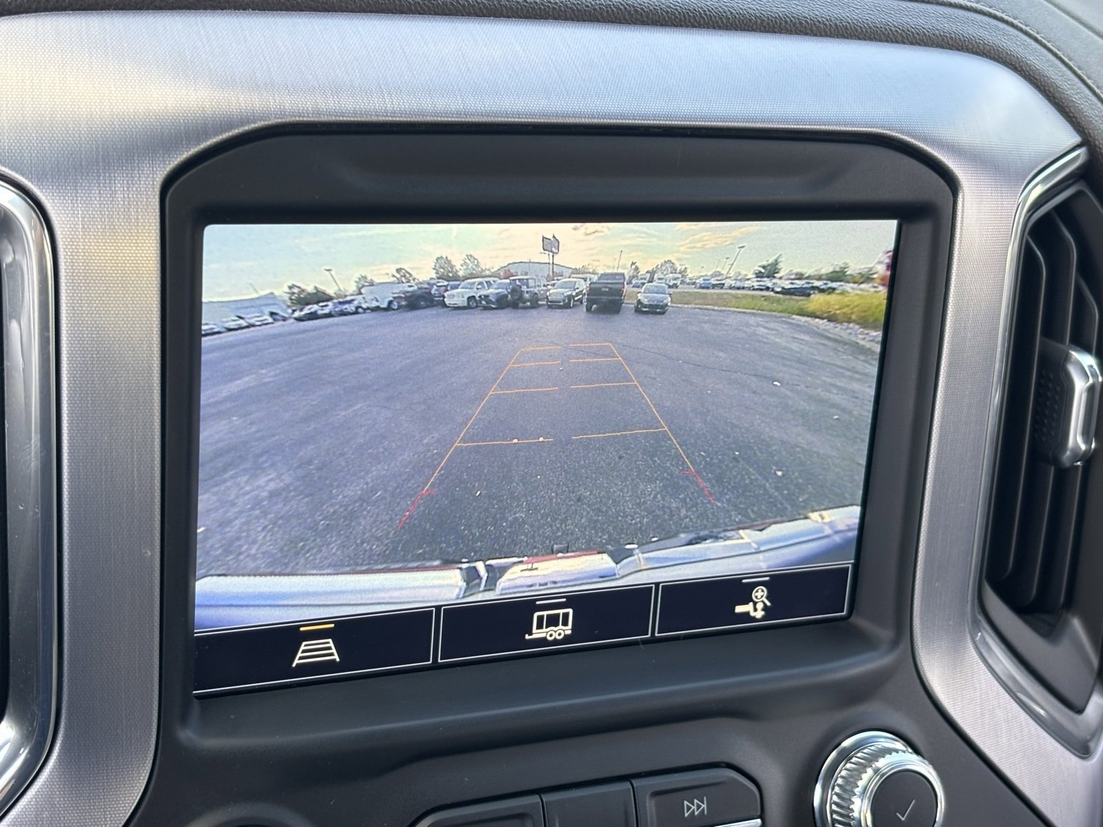 Used 2021 GMC Sierra 1500 SLT w/ SLT Premium Plus Package image 5