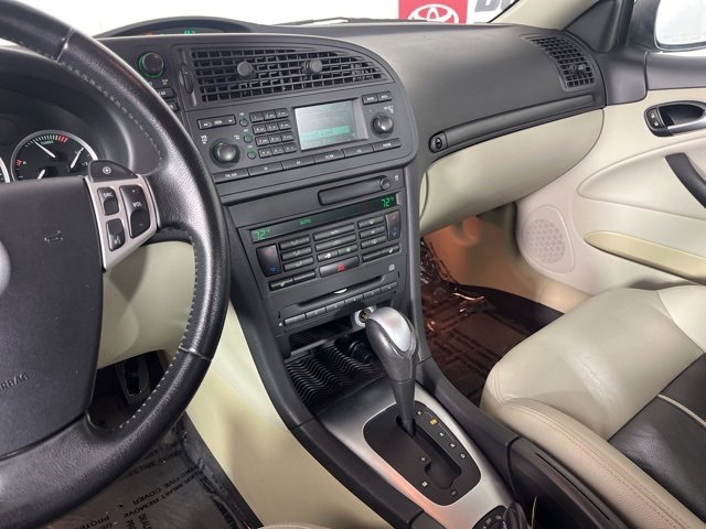 Used 2005 Saab 9-3 Aero image 22