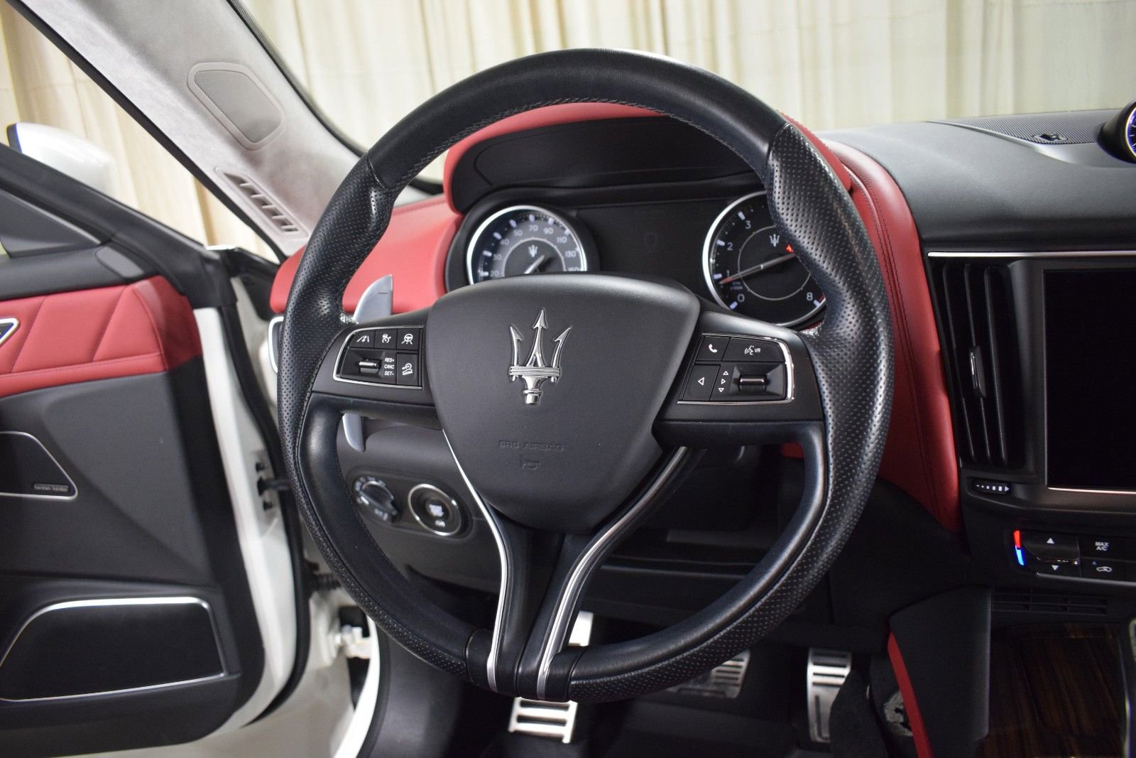 Used 2022 Maserati Levante Modena image 27