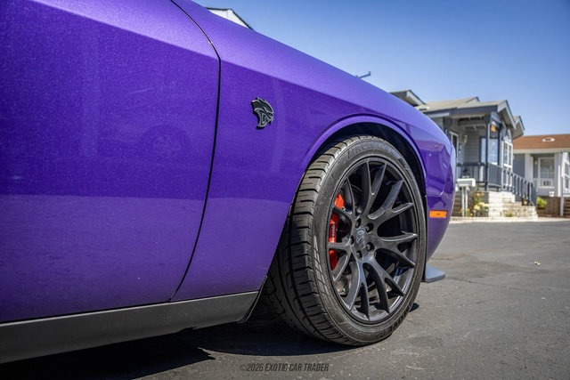 Used 2016 Dodge Challenger SRT Hellcat RWD image 58