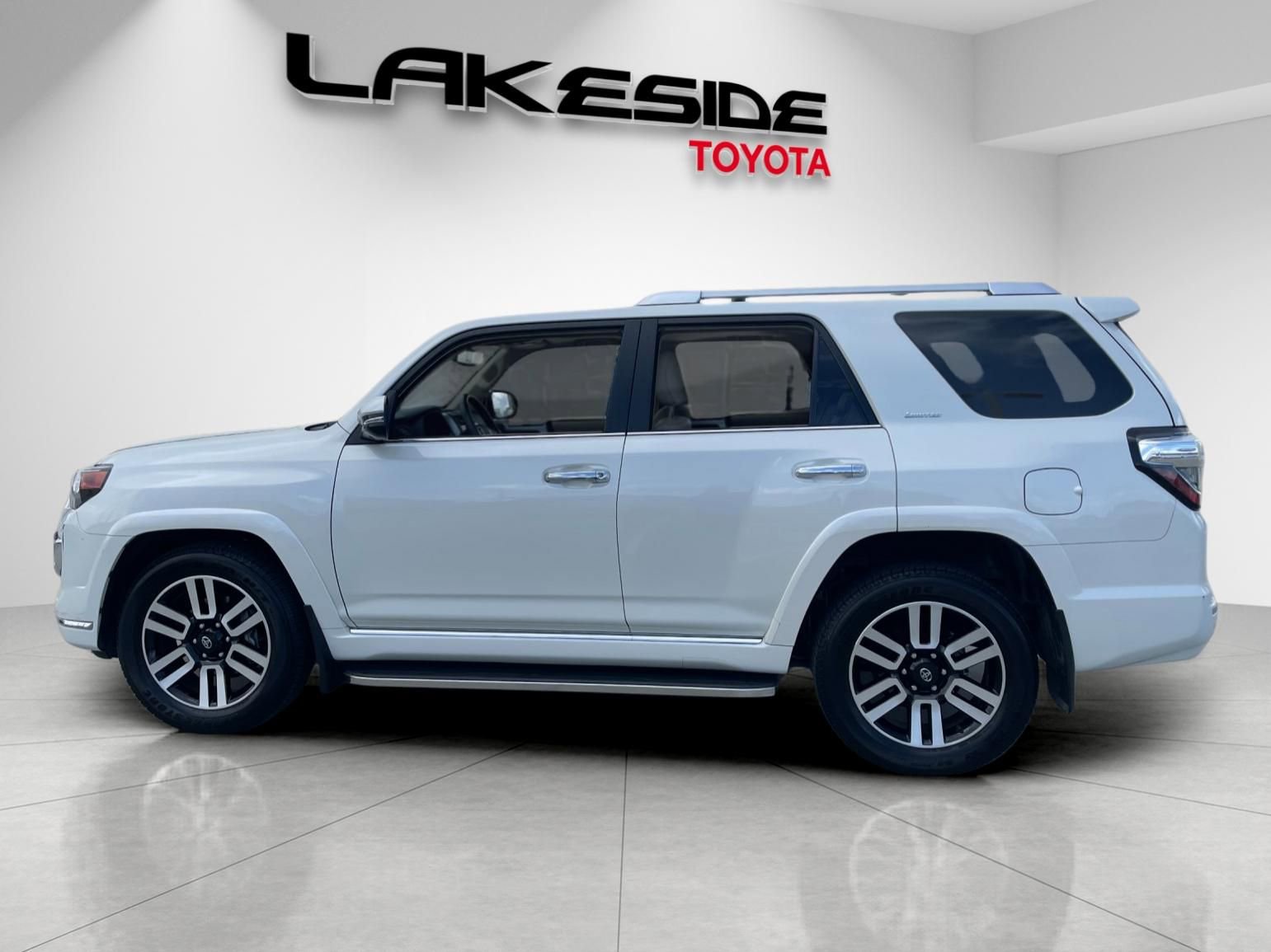 Certified 2023 Toyota 4Runner Limited image 3