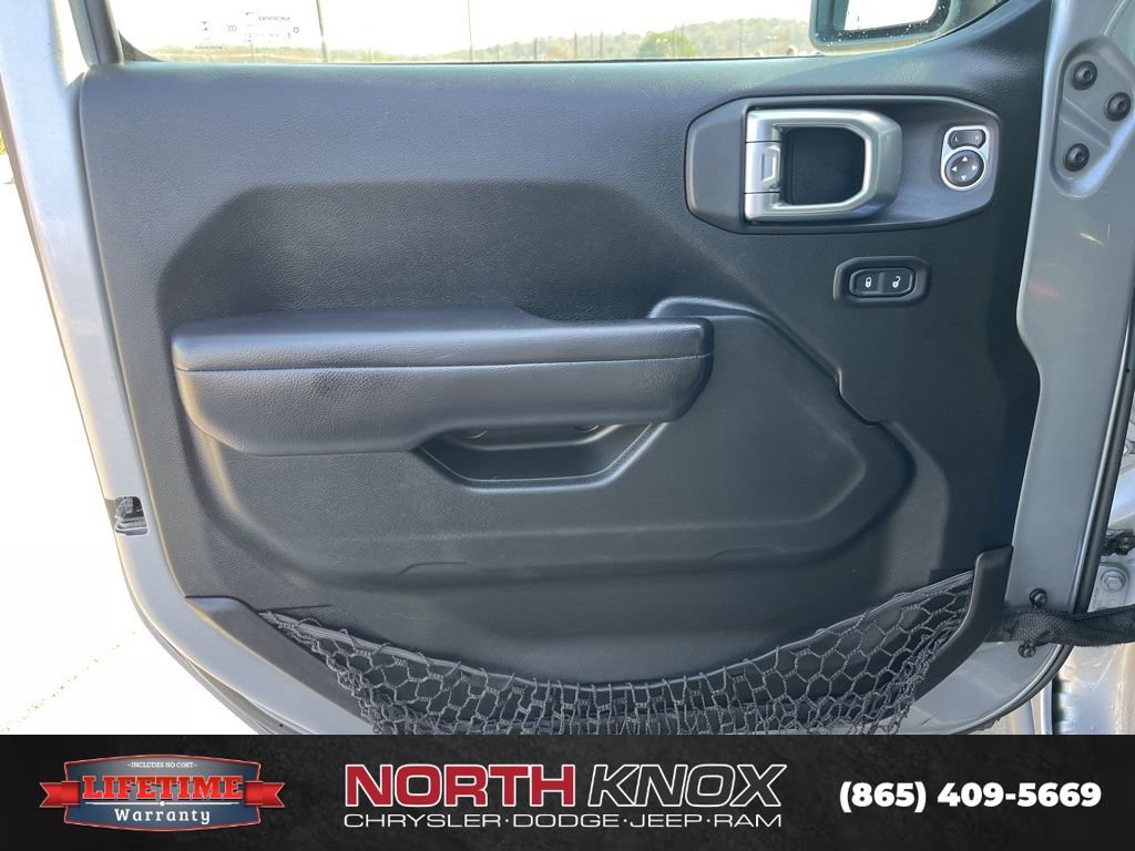 Used 2018 Jeep Wrangler Unlimited Rubicon image 5