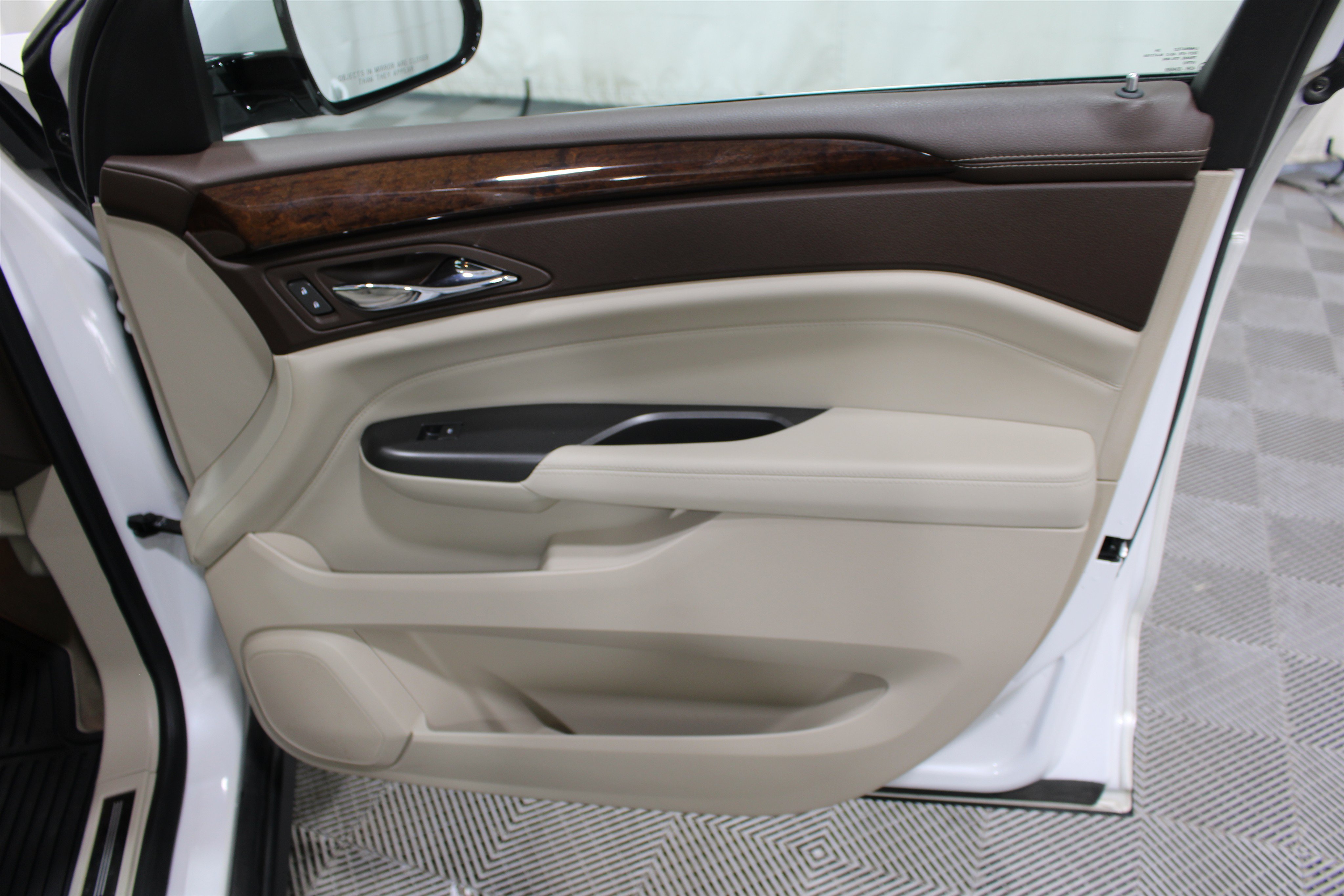 Used 2012 Cadillac SRX Performance FWD image 29