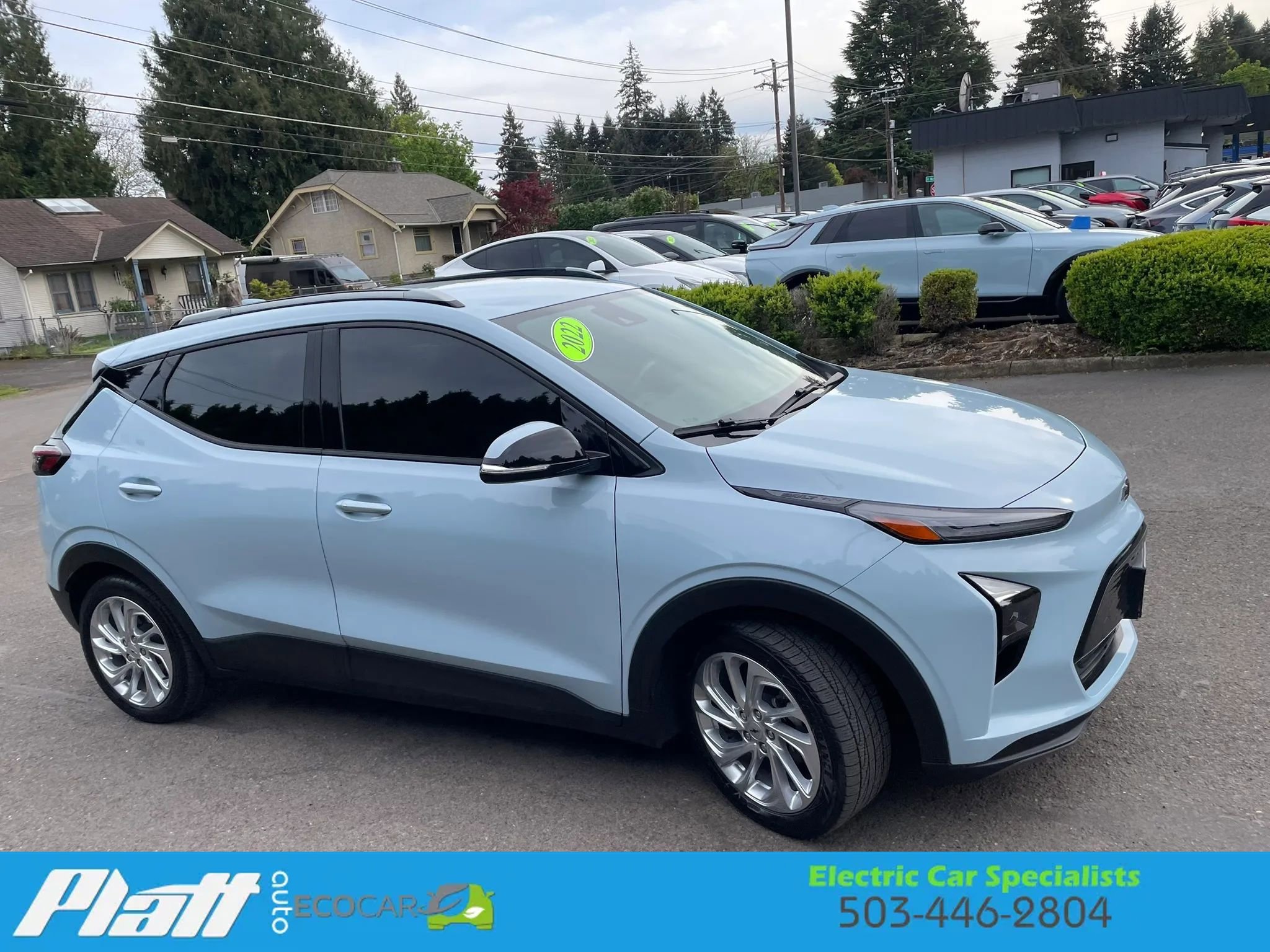 Used 2022 Chevrolet Bolt EUV LT w/ Comfort Package FWD image 12