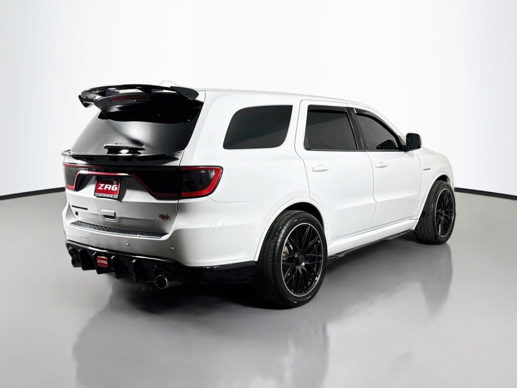 Used 2022 Dodge Durango R/T w/ Trailer Tow Group IV AWD/4WD image 5