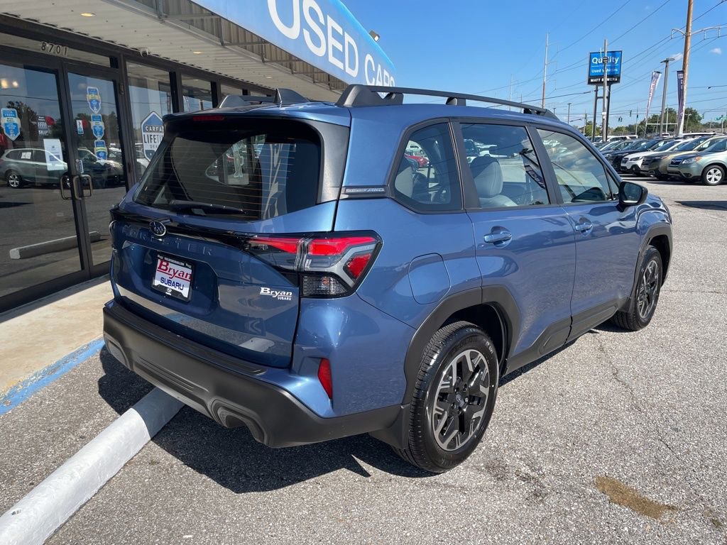 Used 2025 Subaru Forester image 19