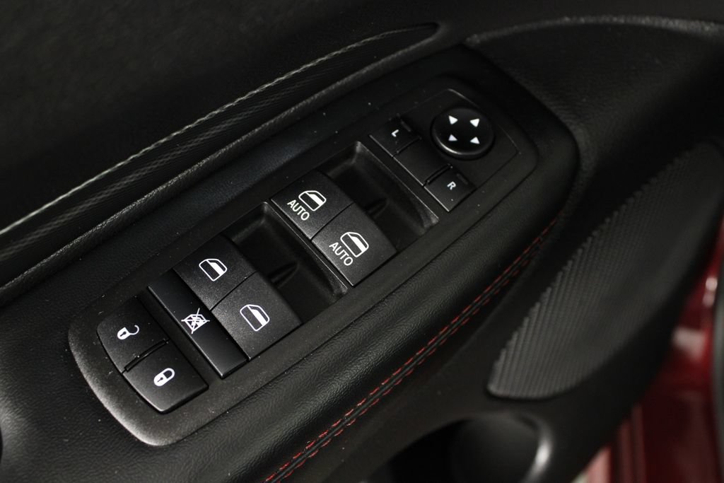 Used 2025 Dodge Durango GT w/ Blacktop Package RWD image 21