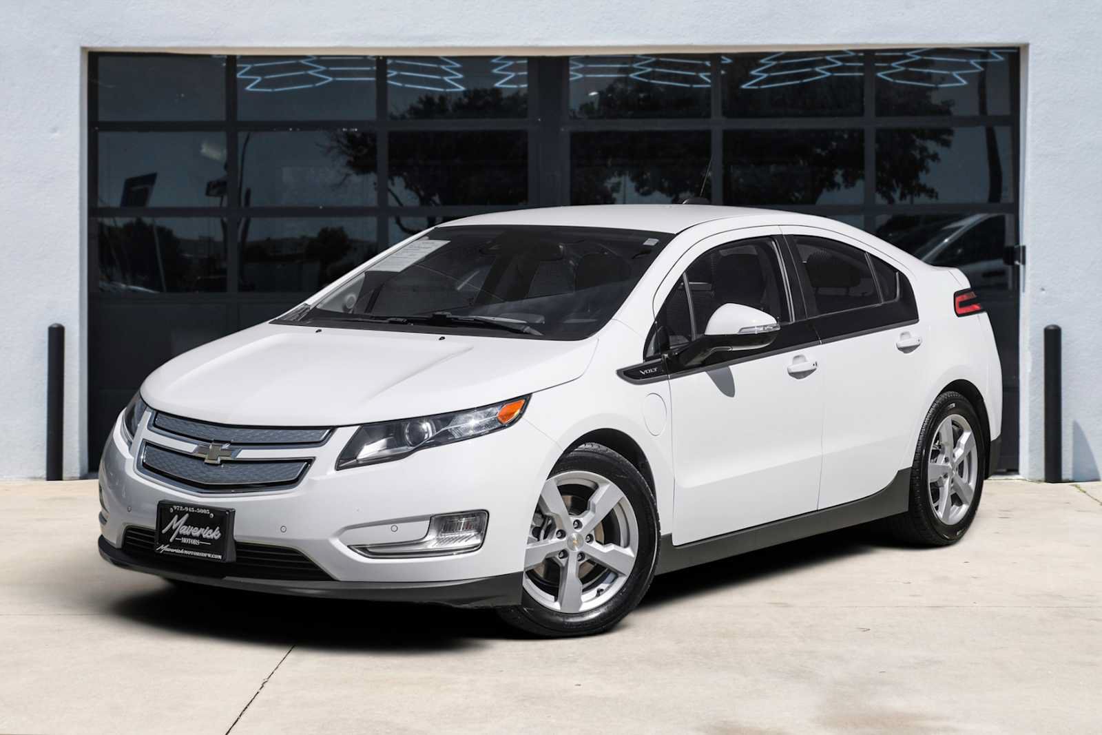 Used 2015 Chevrolet Volt Premium w/ Premium Trim Package