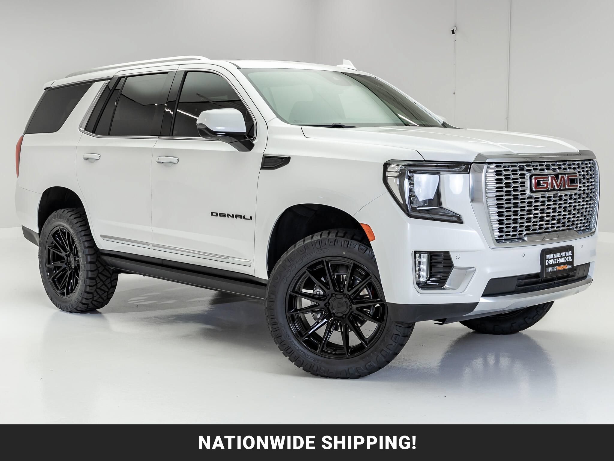 Used 2023 GMC Yukon Denali AWD/4WD image 1