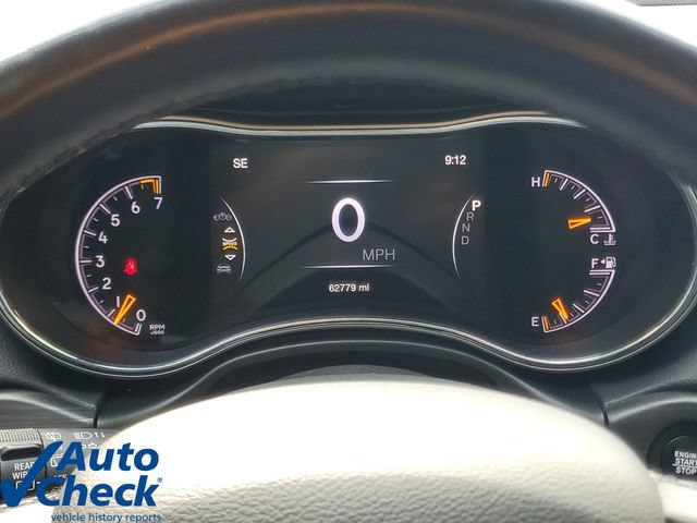 Used 2020 Jeep Grand Cherokee Altitude RWD image 24