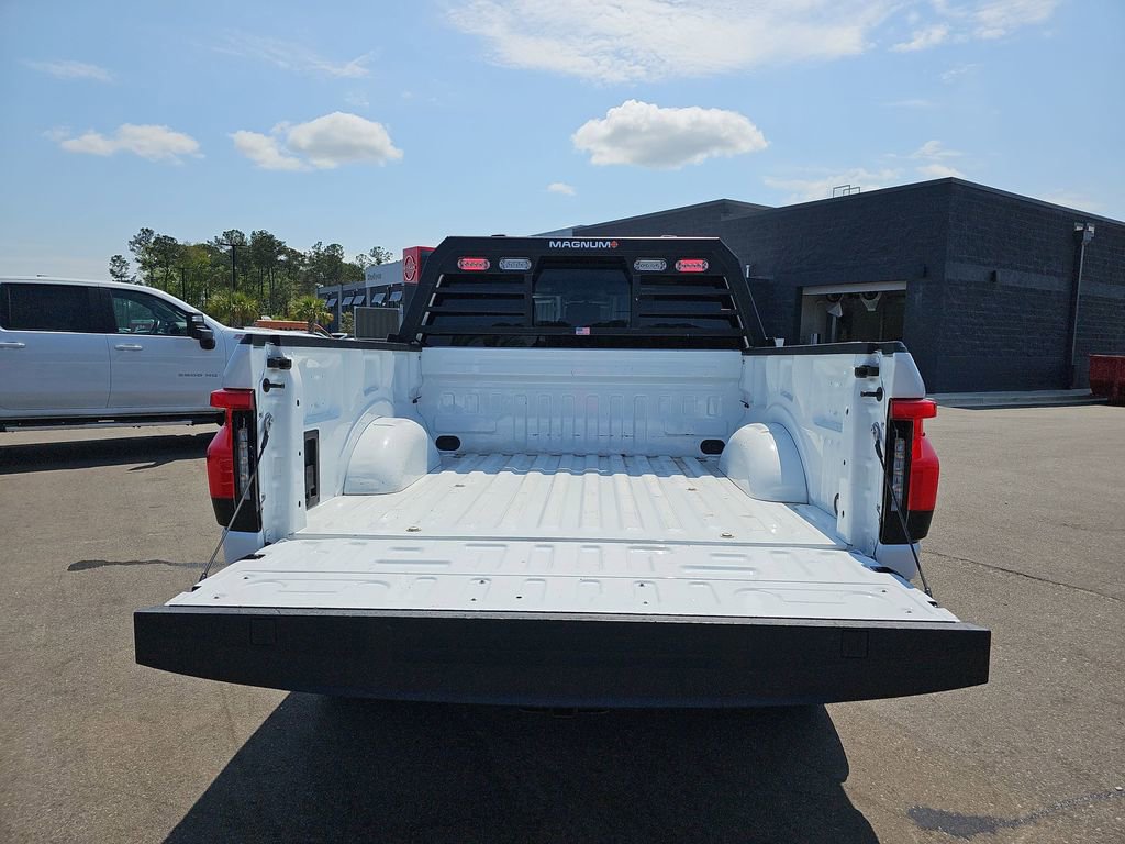 Used 2023 Ford F150 Lightning Pro image 17