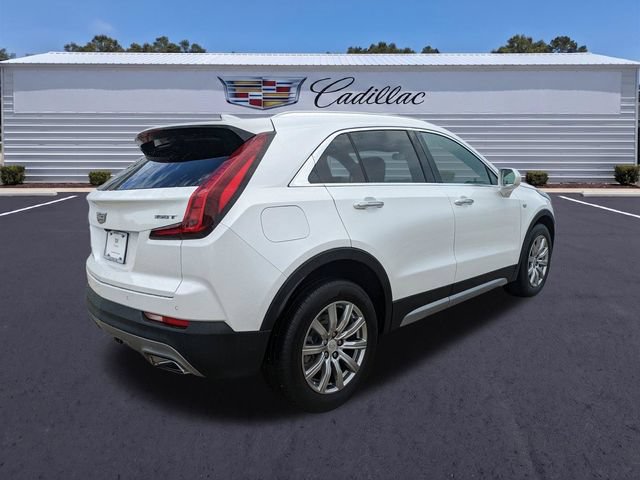 Used 2020 Cadillac XT4 Premium Luxury w/ Driver Awareness Package AWD/4WD image 4