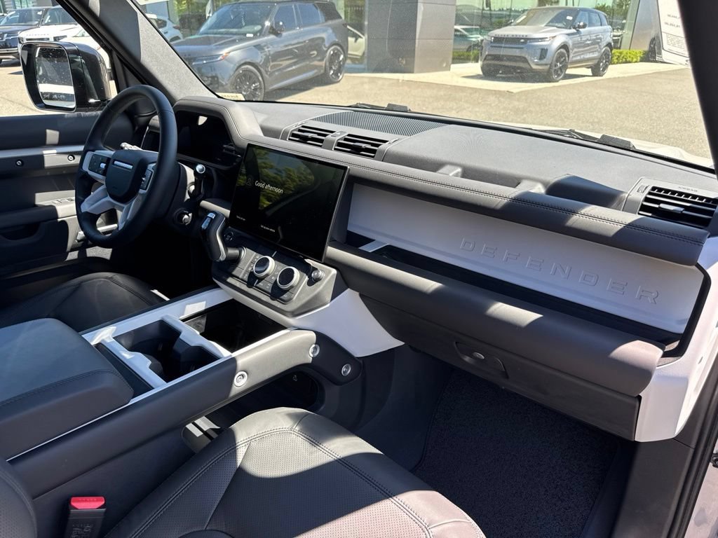New 2026 Land Rover Defender 110 S AWD/4WD image 20