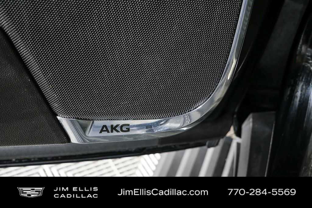 Used 2025 Cadillac Escalade Sport Platinum AWD/4WD image 7