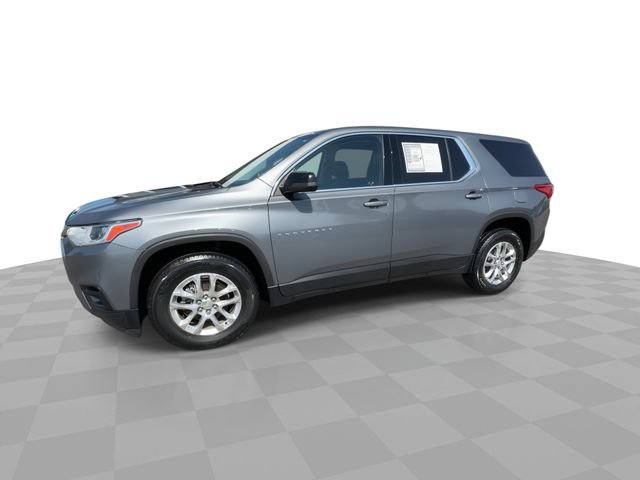 Certified 2021 Chevrolet Traverse LS w/ LPO, Cargo Package AWD/4WD image 4