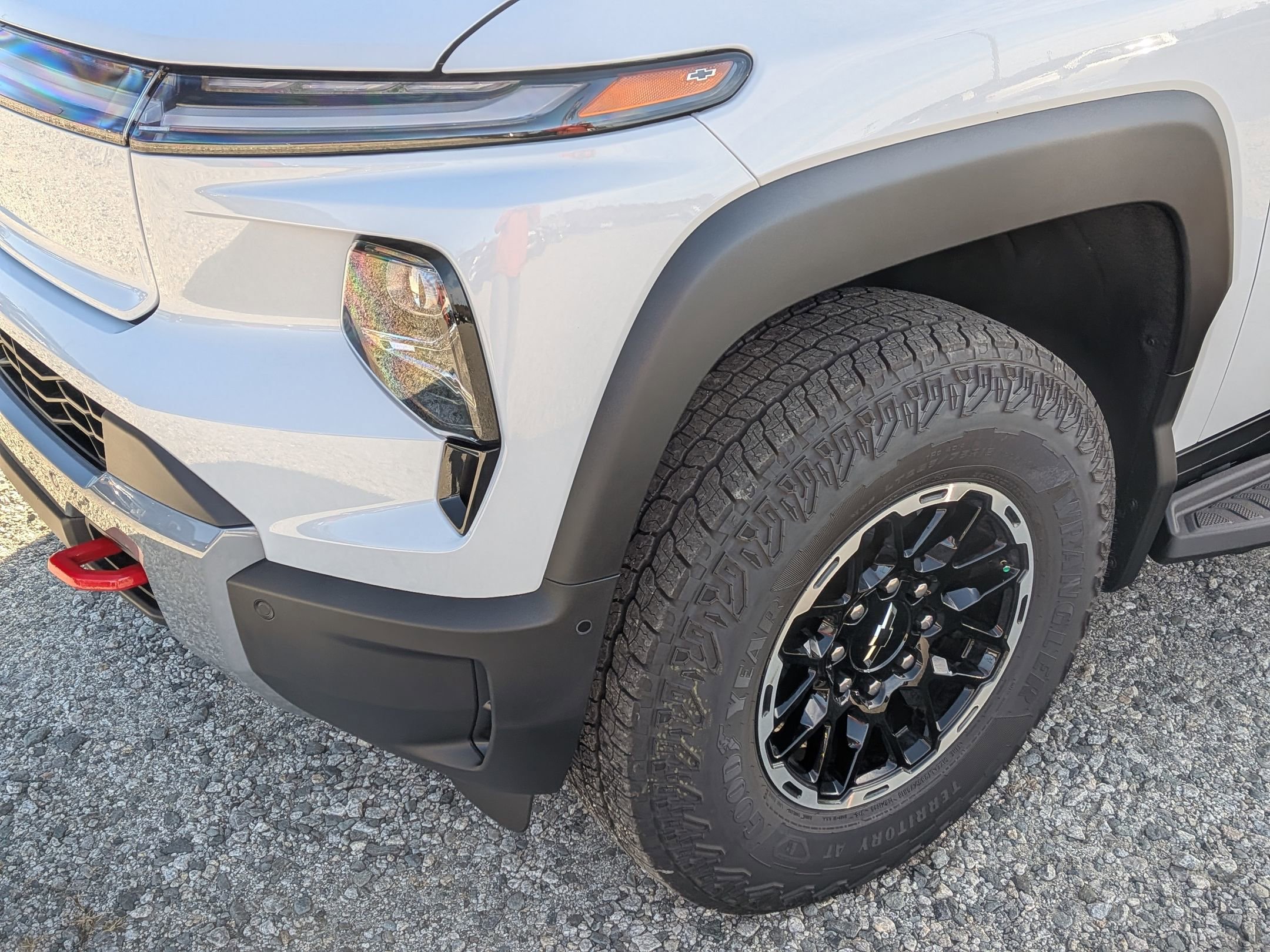 New 2026 Chevrolet Silverado EV Trail Boss image 10