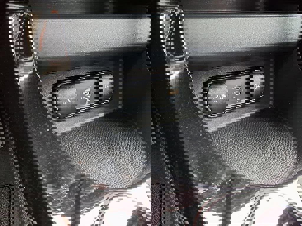 Used 2023 Kia Seltos S w/ Navigation Package image 20