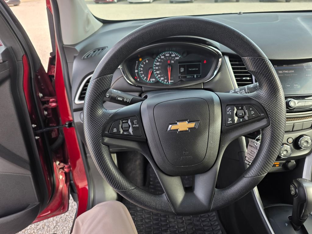 Used 2021 Chevrolet Trax LT image 15
