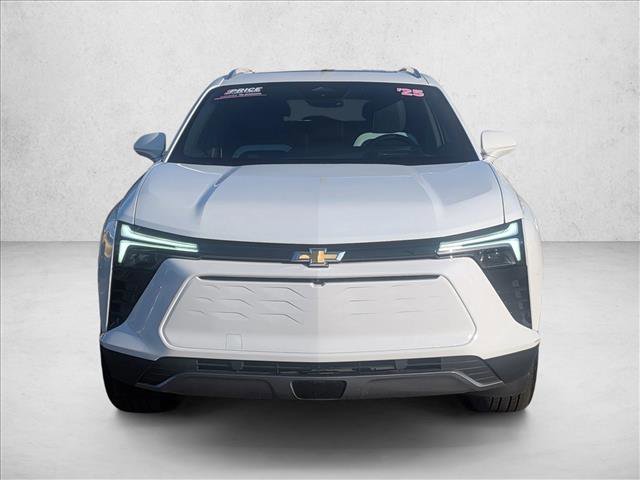 Used 2025 Chevrolet Blazer EV LT image 2