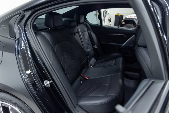 Used 2024 BMW i5 M60 w/ Executive Package AWD/4WD image 24