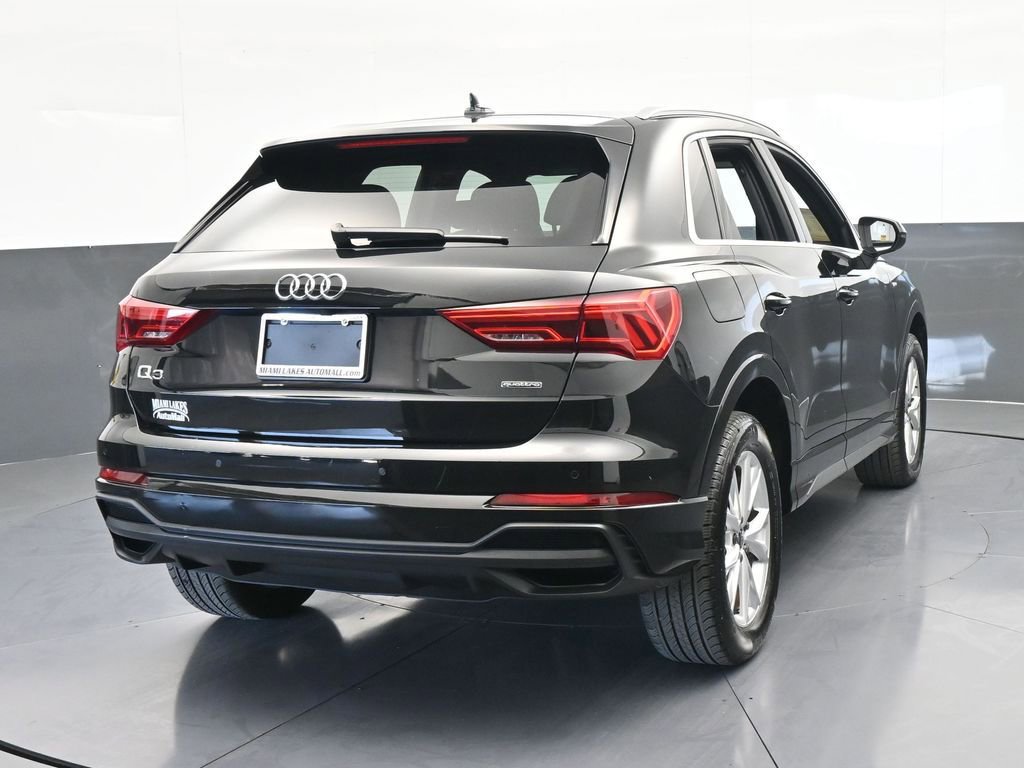 Used 2025 Audi Q3 2.0T Premium image 5