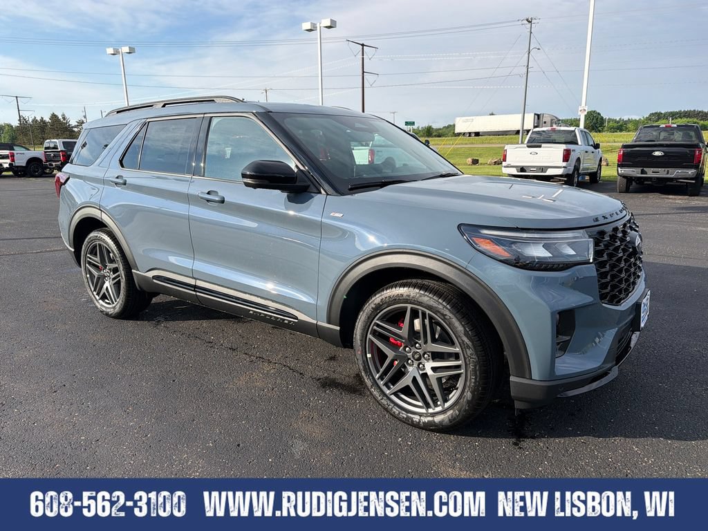New 2026 Ford Explorer ST-Line w/ ST-Line Street Pack AWD/4WD image 9