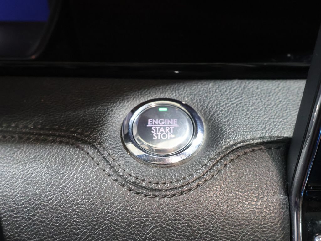 Used 2022 Lincoln Navigator Reserve AWD/4WD image 29