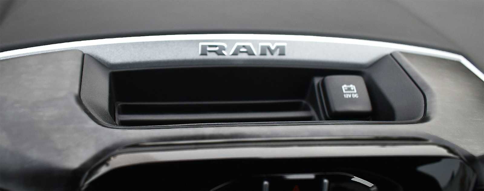 Used 2023 RAM 1500 Big Horn image 24