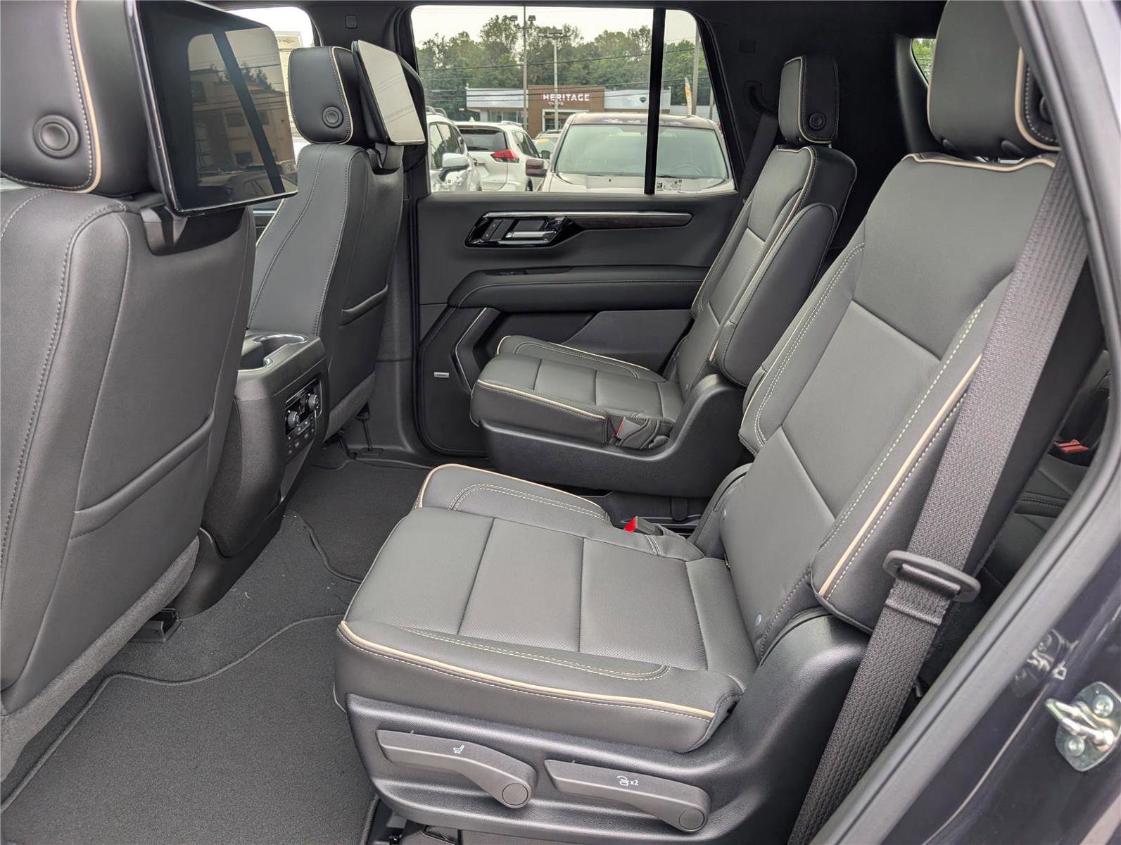 New 2026 Chevrolet Tahoe Premier image 13