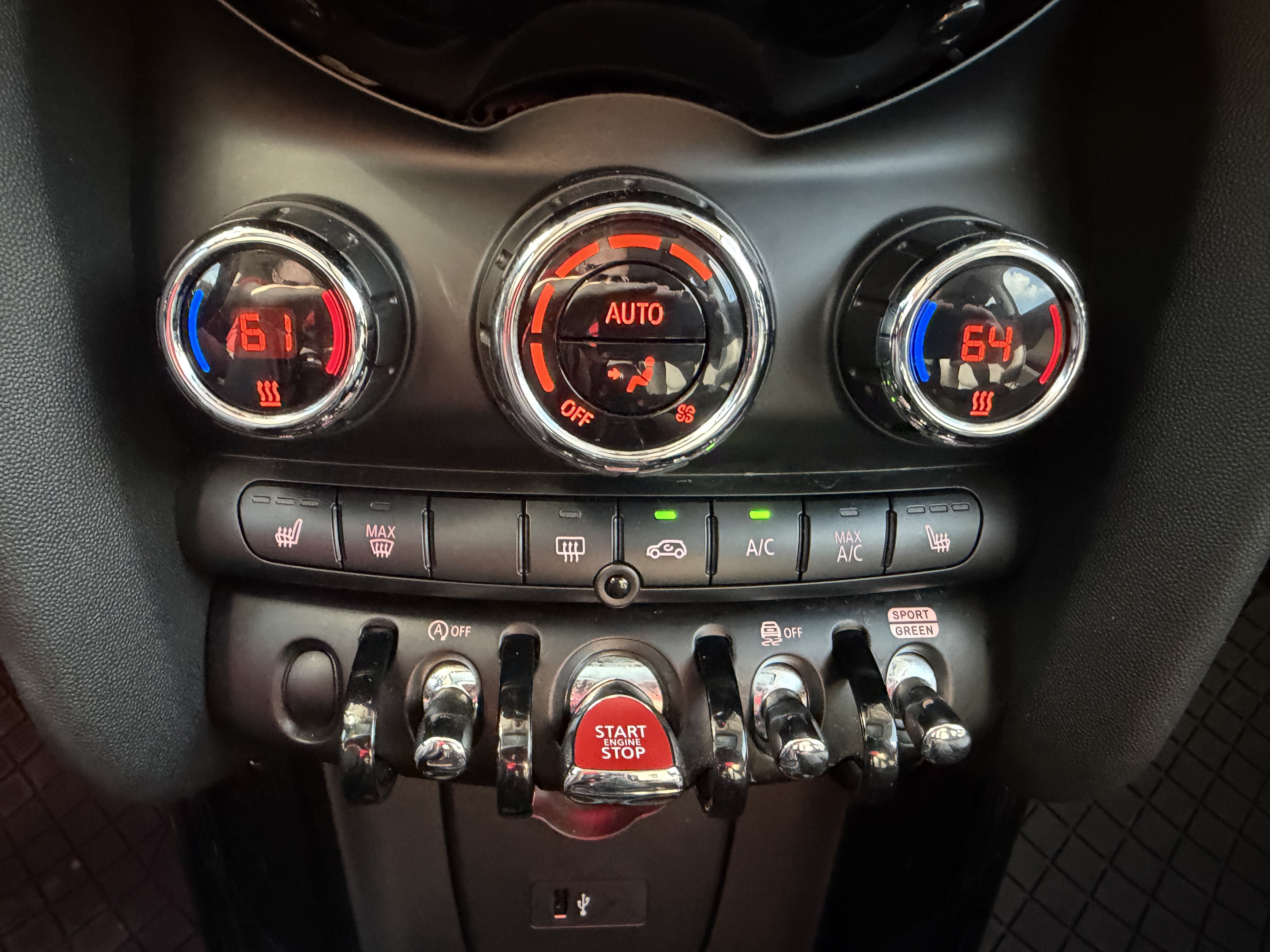 Used 2021 MINI Cooper S w/ 6.5" Touchscreen Package FWD image 19
