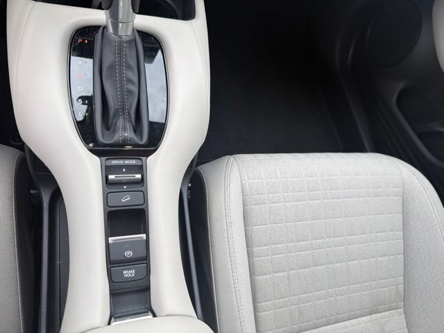 Used 2023 Honda HR-V LX image 14