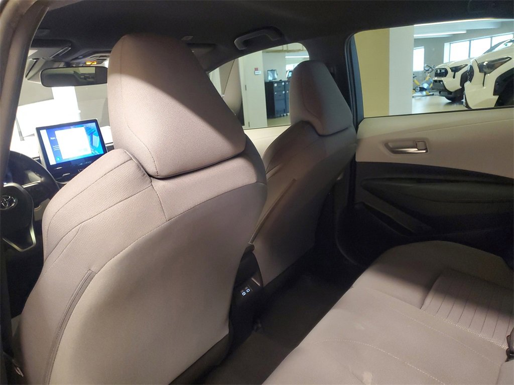 Used 2025 Toyota Corolla FX image 11