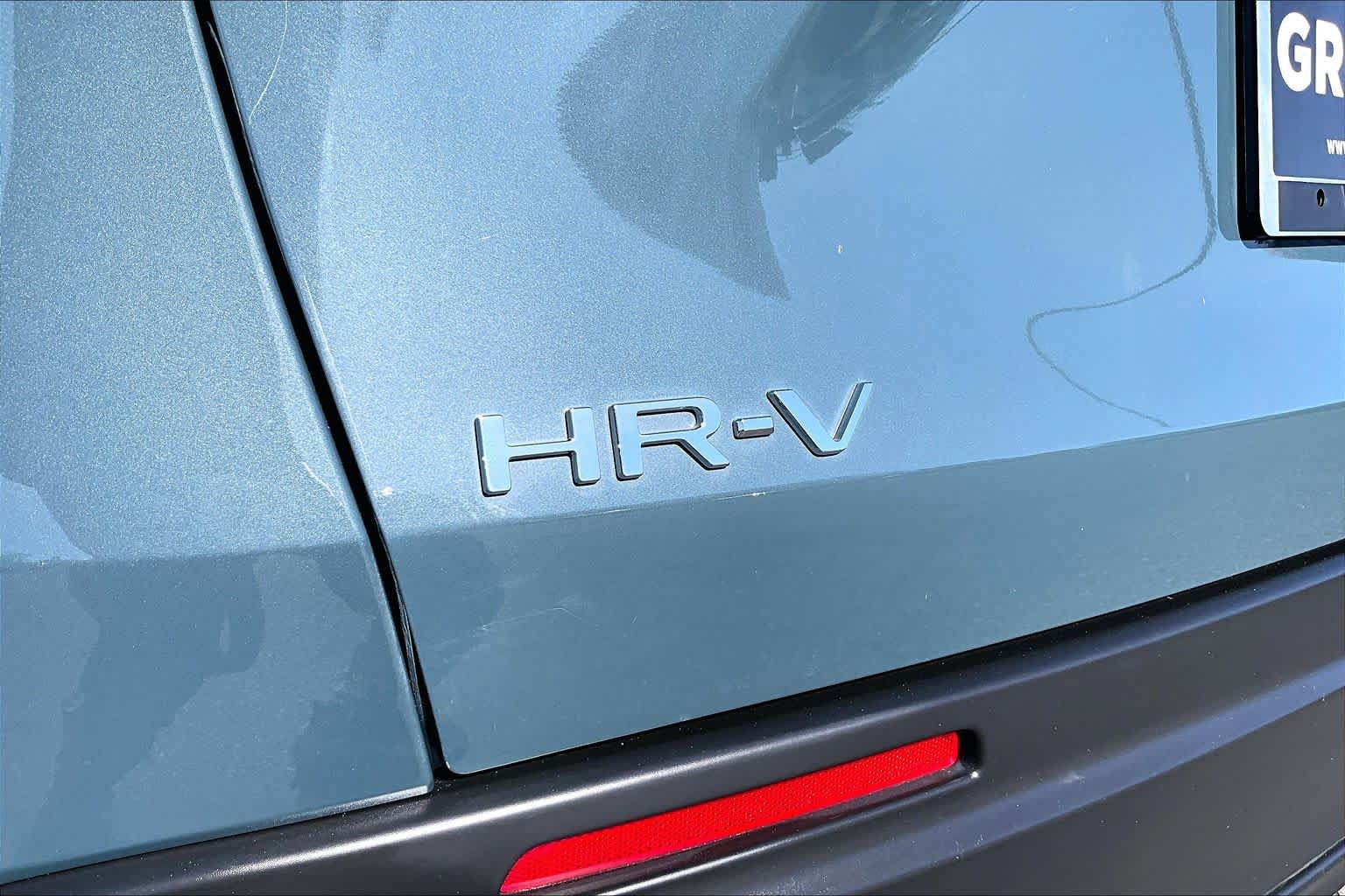 Used 2023 Honda HR-V LX image 10