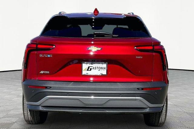 Used 2025 Chevrolet Blazer EV LT image 6