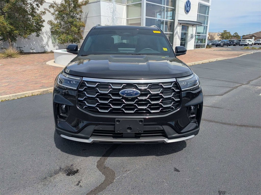Used 2025 Ford Explorer Platinum w/ Ultimate Package image 10