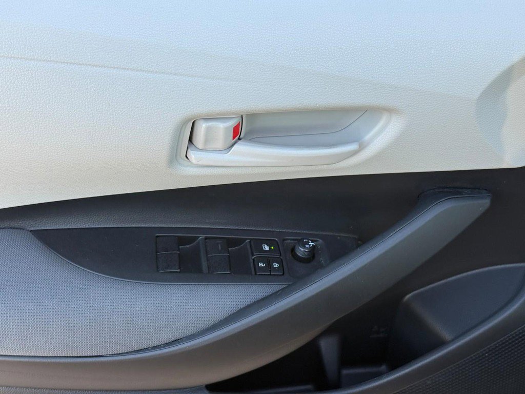 Certified 2025 Toyota Corolla LE w/ LE Premium Package image 17