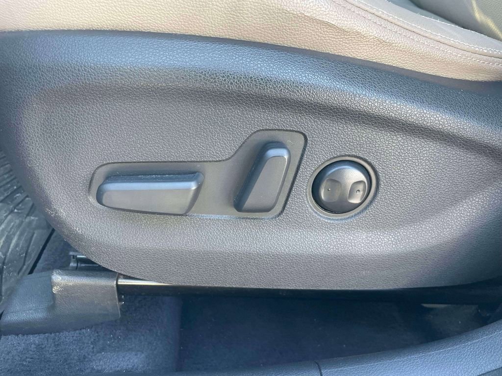 Used 2018 Hyundai Tucson Limited w/ Cargo Package image 18