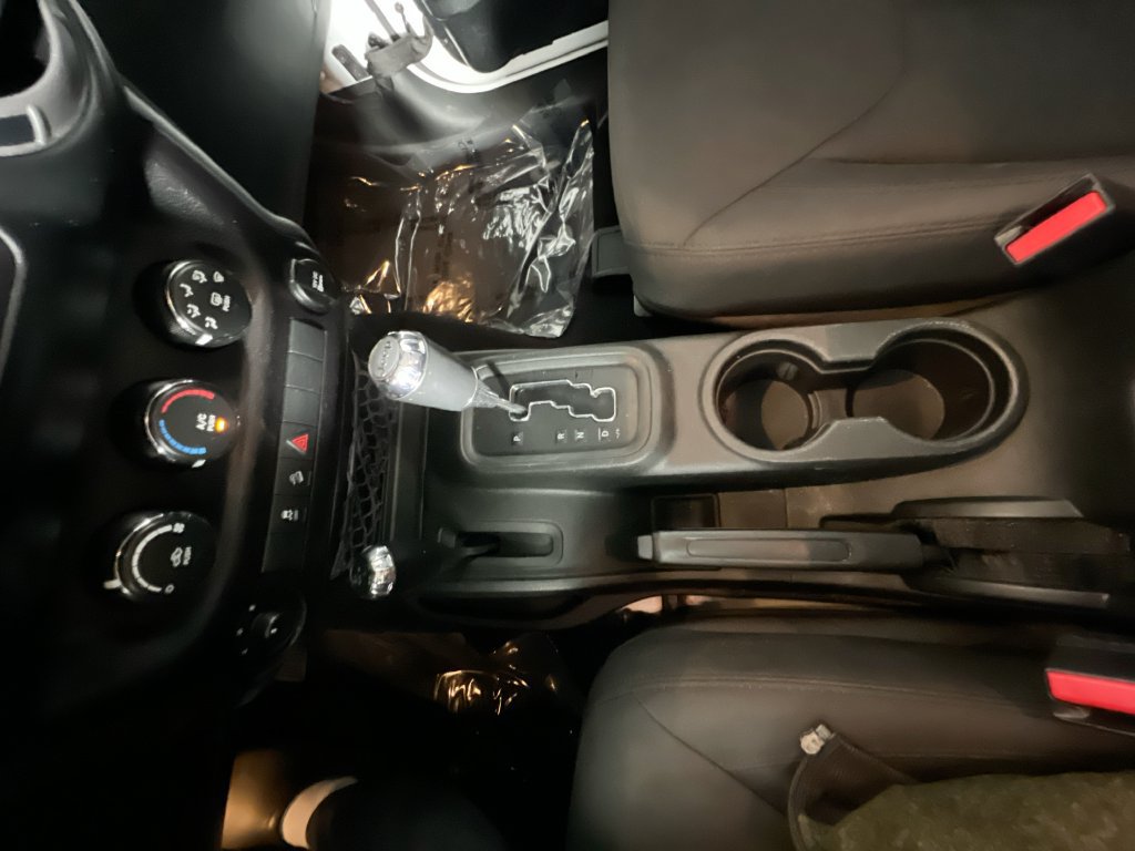Used 2017 Jeep Wrangler Sport AWD/4WD image 20