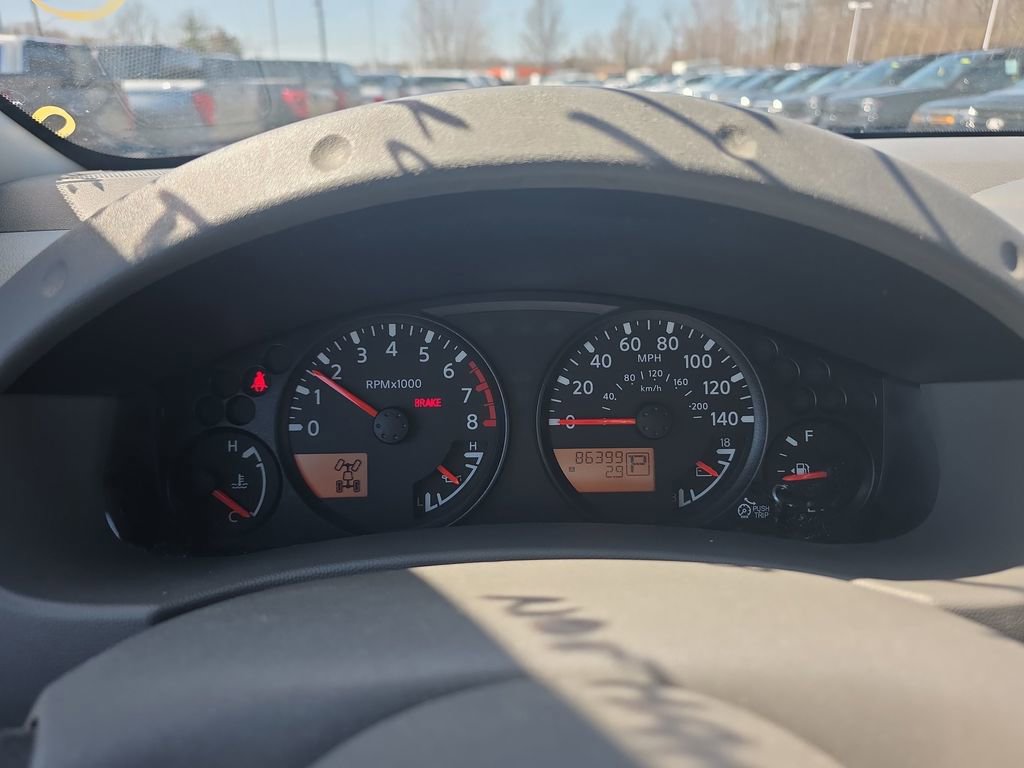 Used 2018 Nissan Frontier SV image 26