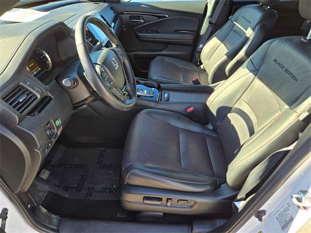 Certified 2021 Honda Ridgeline Black Edition image 13