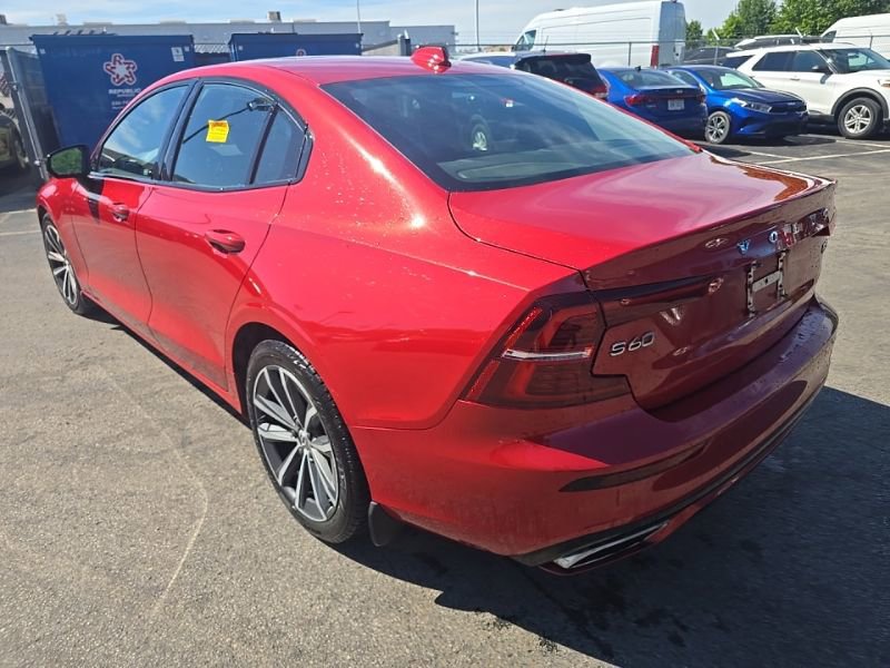 Used 2022 Volvo S60 B5 Momentum w/ Climate Package AWD/4WD image 5