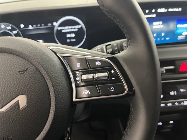 Certified 2024 Kia Seltos S image 16