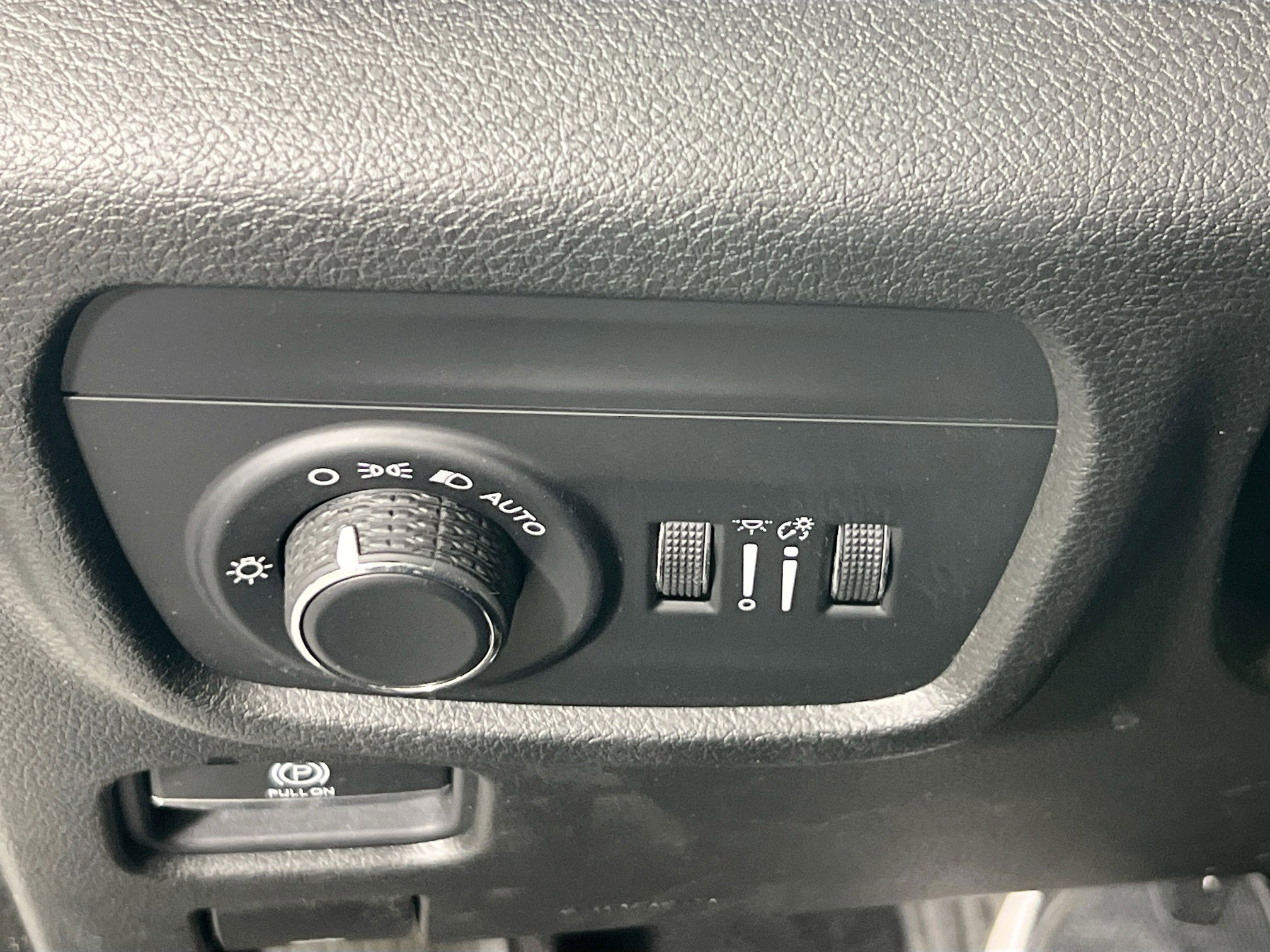 Used 2021 Jeep Grand Cherokee L Laredo w/ Luxury Tech Group I image 10